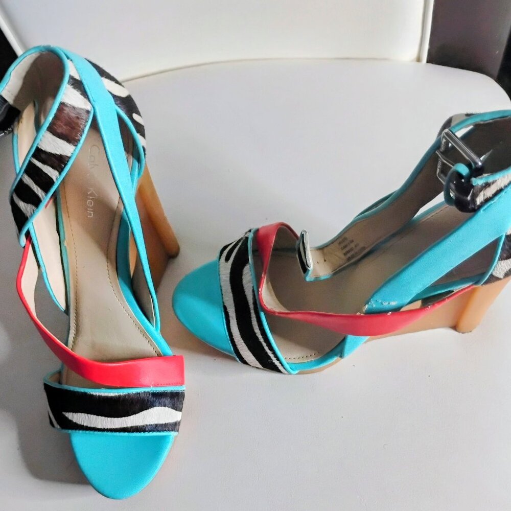 Calvin Klein Zebra Stripe Clogged Sandals, Size 8 1/2, Gently Worn